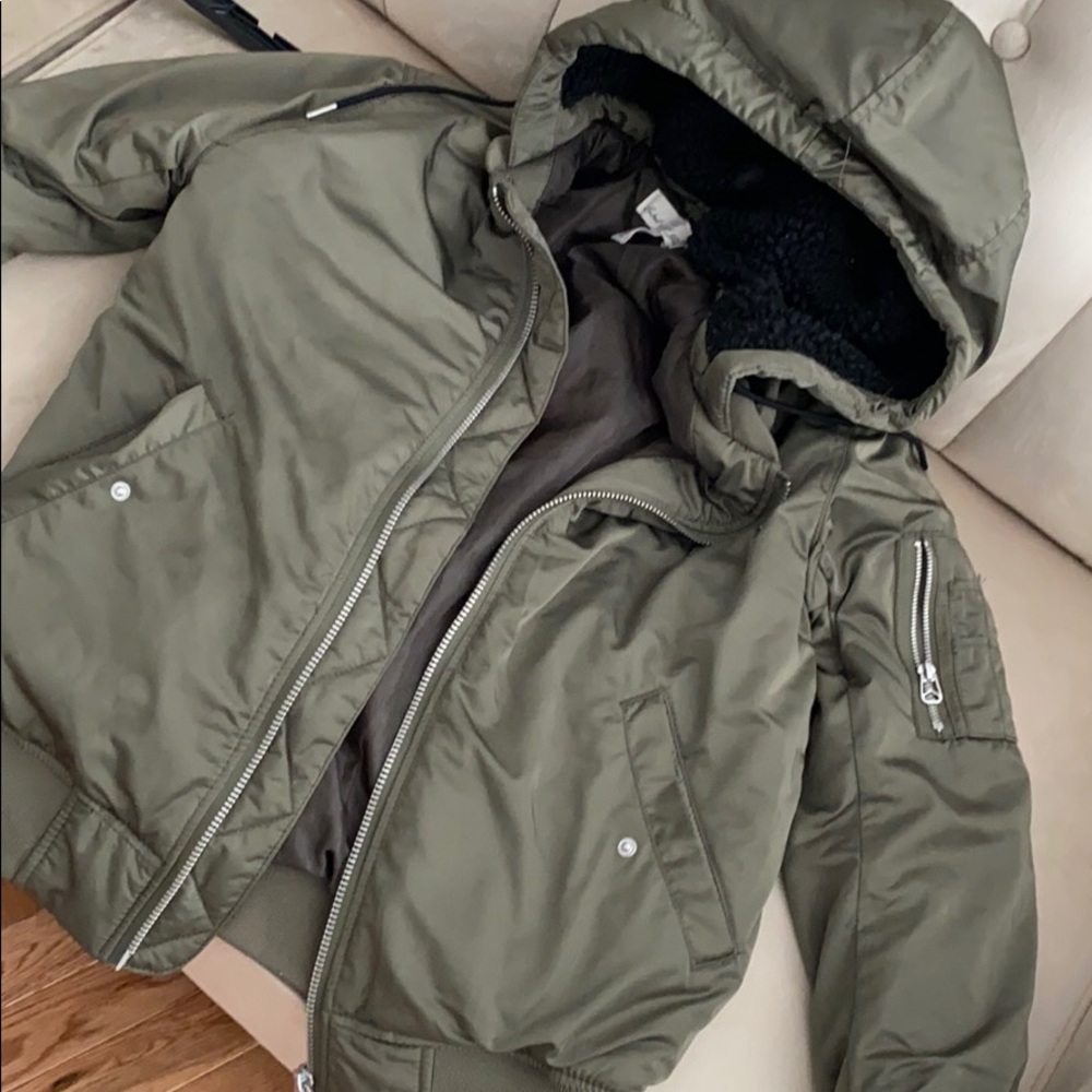 Bomber jacket